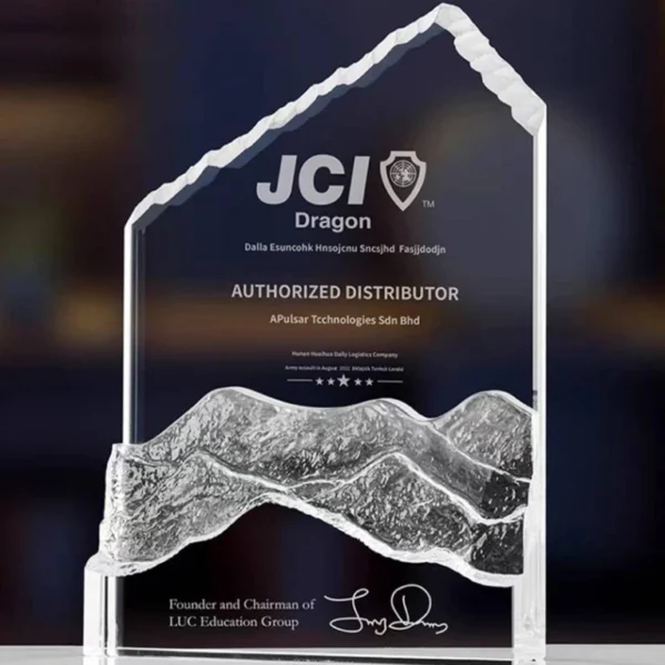 ML Art Collection – Crystal Plaque A210